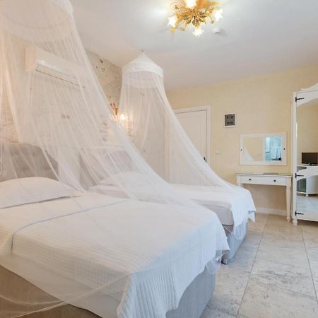 Alaroof Hotel Alacatı Bagian luar foto