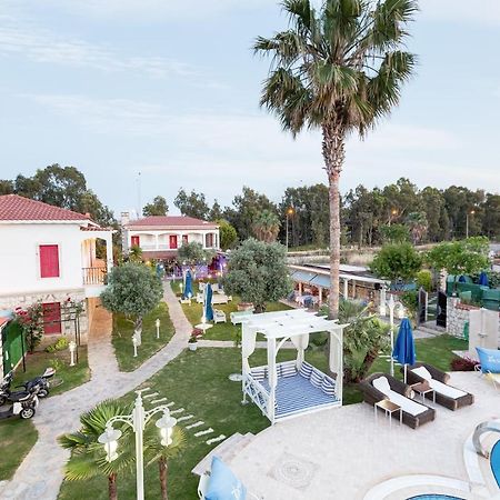 Alaroof Hotel Alacatı Bagian luar foto