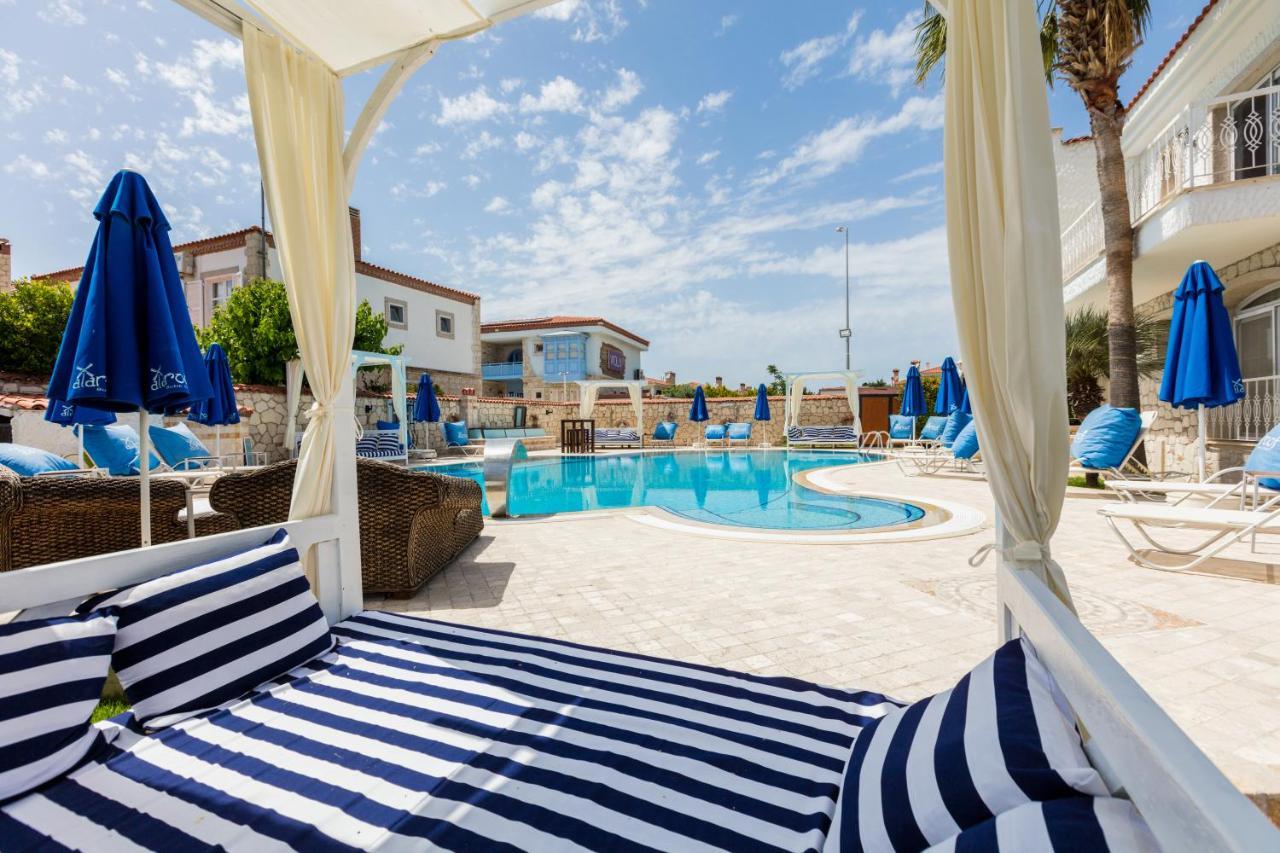 Alaroof Hotel Alacatı Bagian luar foto