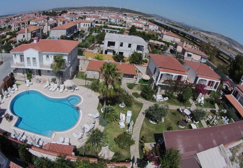 Alaroof Hotel Alacatı Bagian luar foto