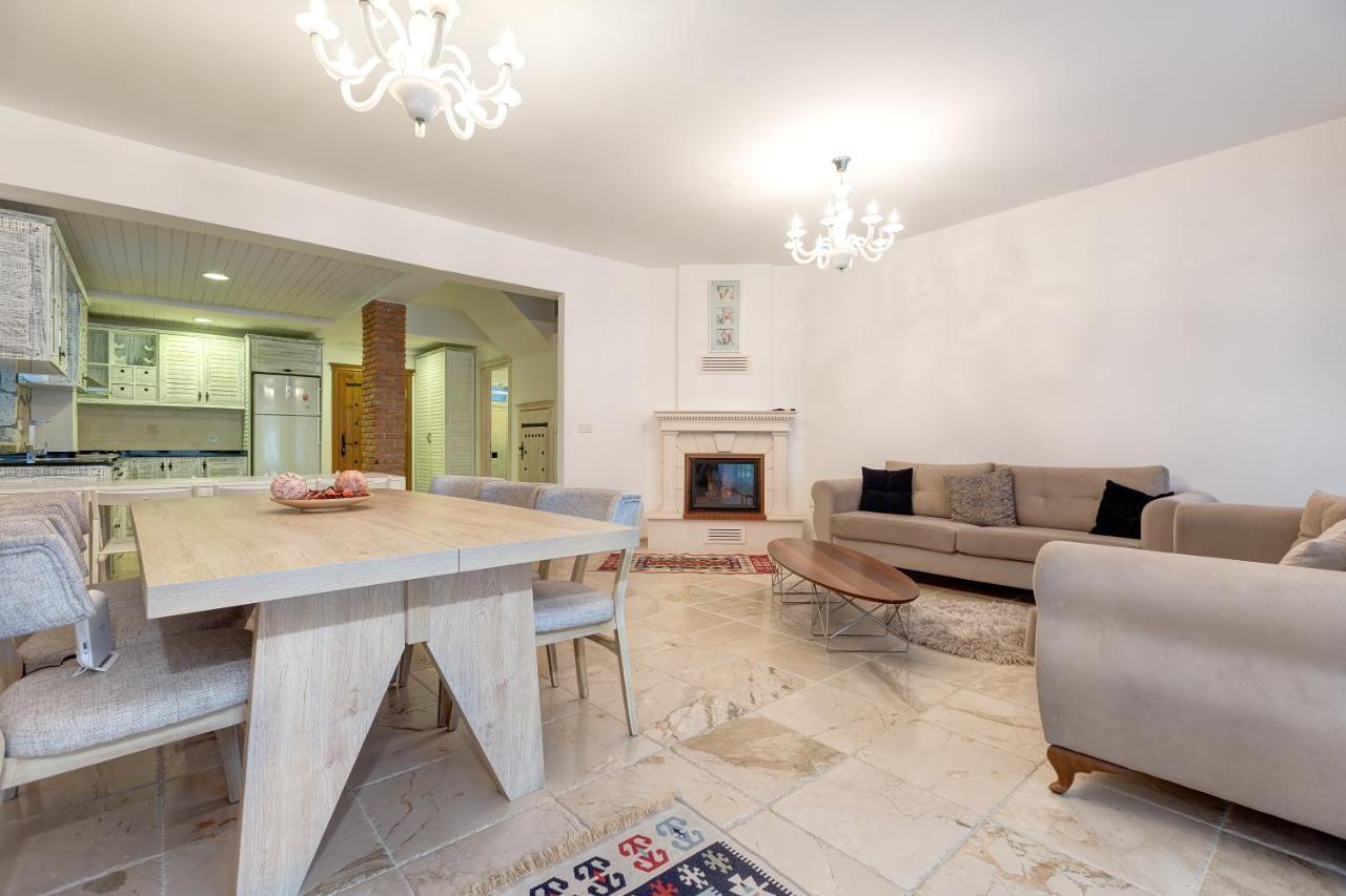 Alaroof Hotel Alacatı Bagian luar foto