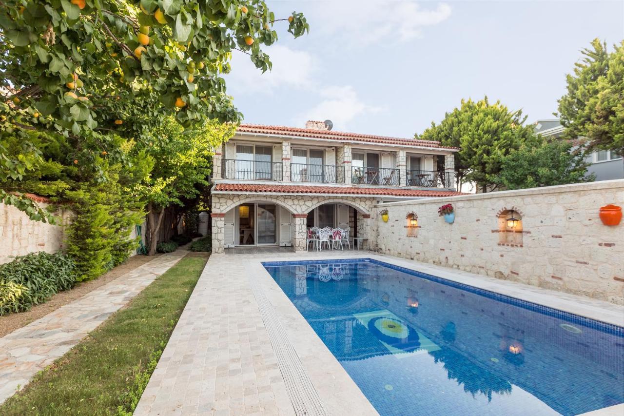 Alaroof Hotel Alacatı Bagian luar foto
